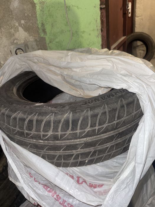 Разпродажба на гуми и джанти