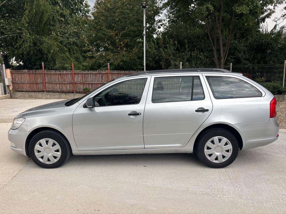 SKODA Octavia 2013 — imagine 2