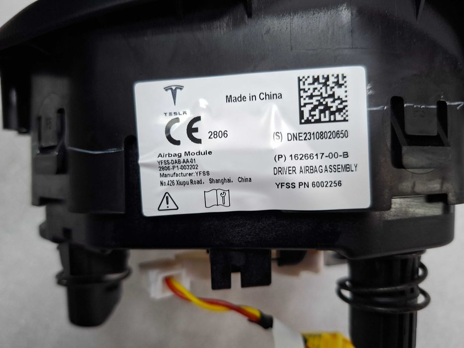 Нов оригинален Airbag волан Tesla Y 1626617-00-B Тесла У