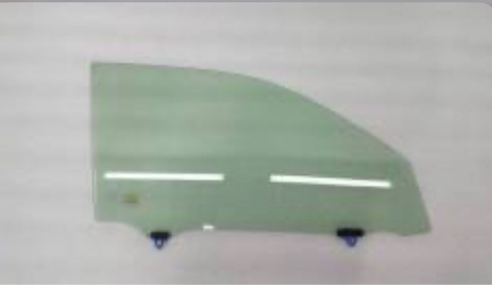 Боковые передние стекла Прадо 150