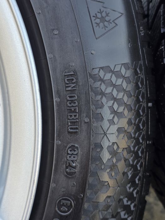 Roti/Jante  R18,Anvelope iarna DOT3924,235/60 18