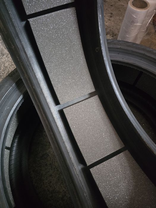 Pirelli 255/40 R20 101W MS iarnă noi
