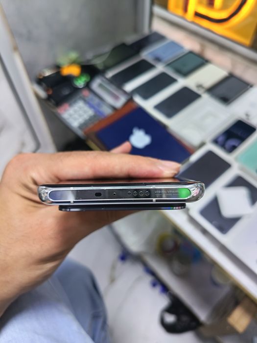 Xiaomi 11 ultra 16/256 Gb ideal sotiladi