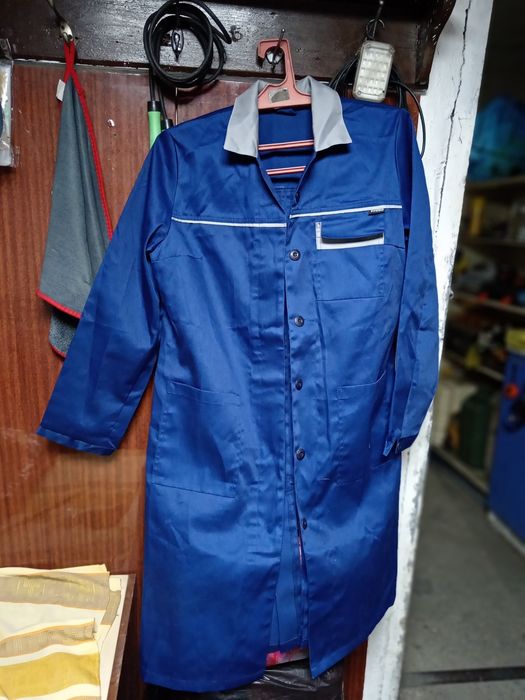 Продам форменный халат