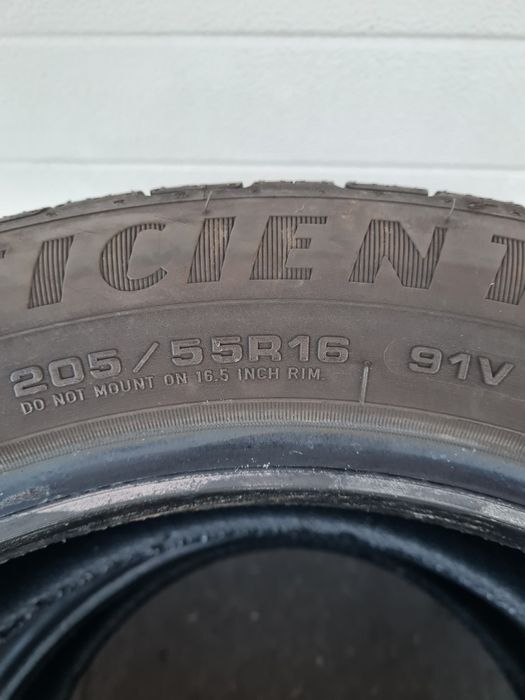 Летни гуми 2 броя GOODYEAR EficientGrip 205 55 R16 дот 5017