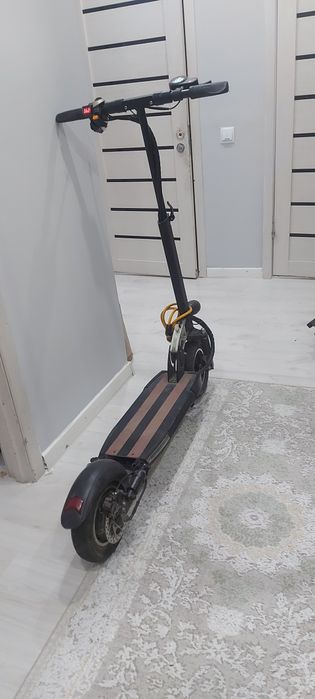 Kugo m4 электро самокат