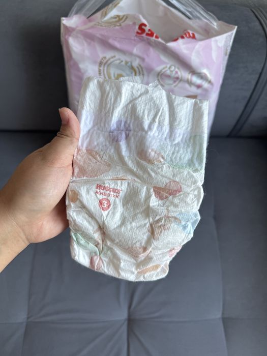Подгузники Huggies для девочек