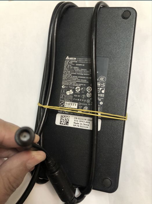 incarcator Delta GA240PE1-00 output 19,5V 12,3A Dell Alienware 7,4/5mm