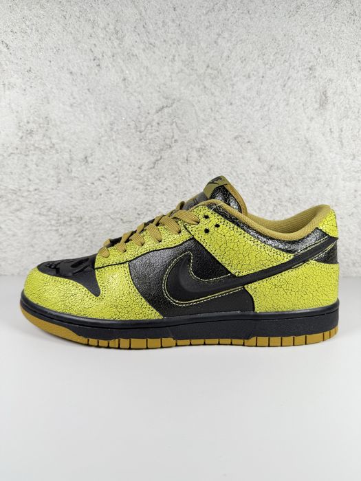 Nike Dunk Low Retro QS Halloween Skull