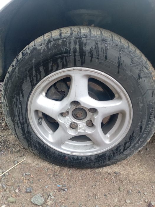 Зимние шины продается