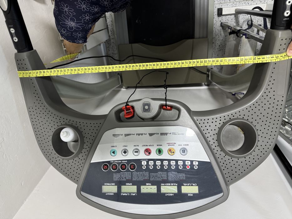 Продам беговую дорожку