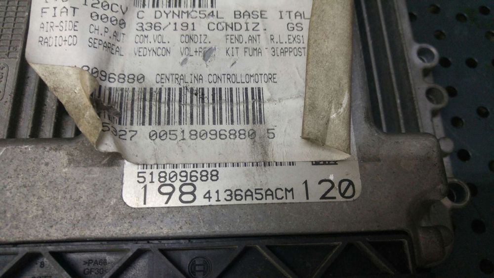 Ecu calculator motor 1.9 jtd fiat bravo 2 198 51809688 1984136a5acm120
