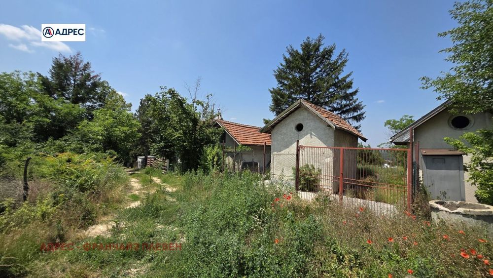 Продава се Къща в Плевен, м-т Стражата - 23 кв.м за 444 €/кв.м - Снимка #2