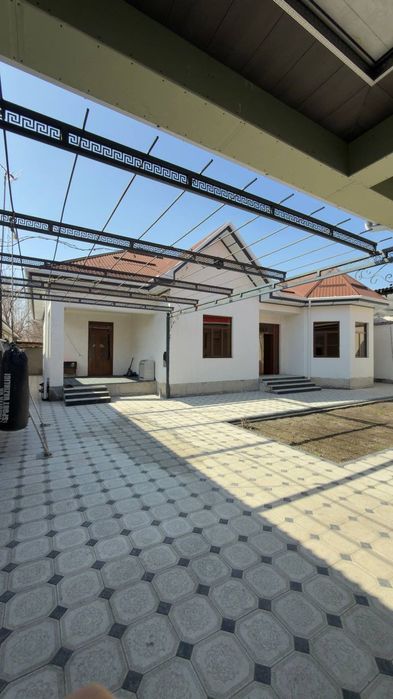 Коттедж сотилади