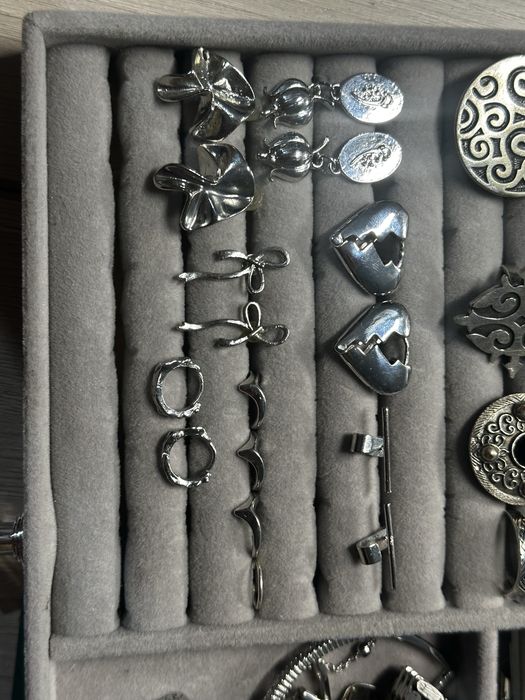 Аксесуары кольца, серьги