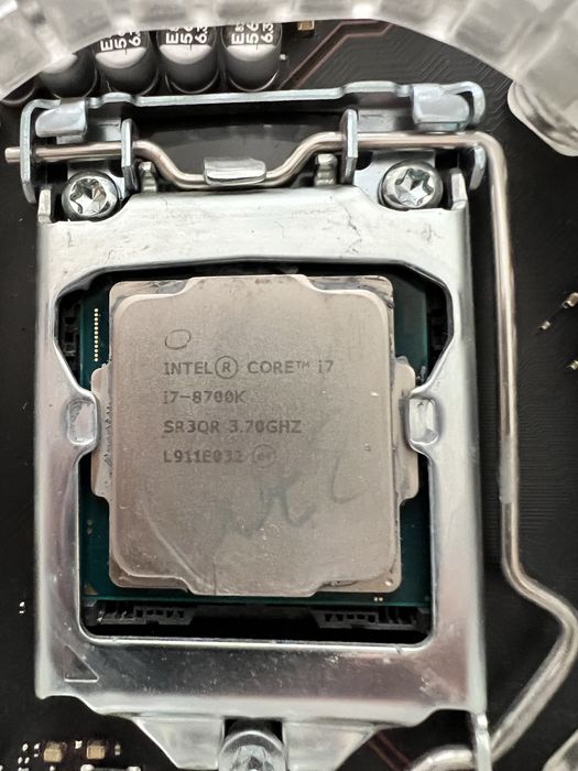 Intel i7-8700K+ОЗУ-48гб(3000 MHz)
