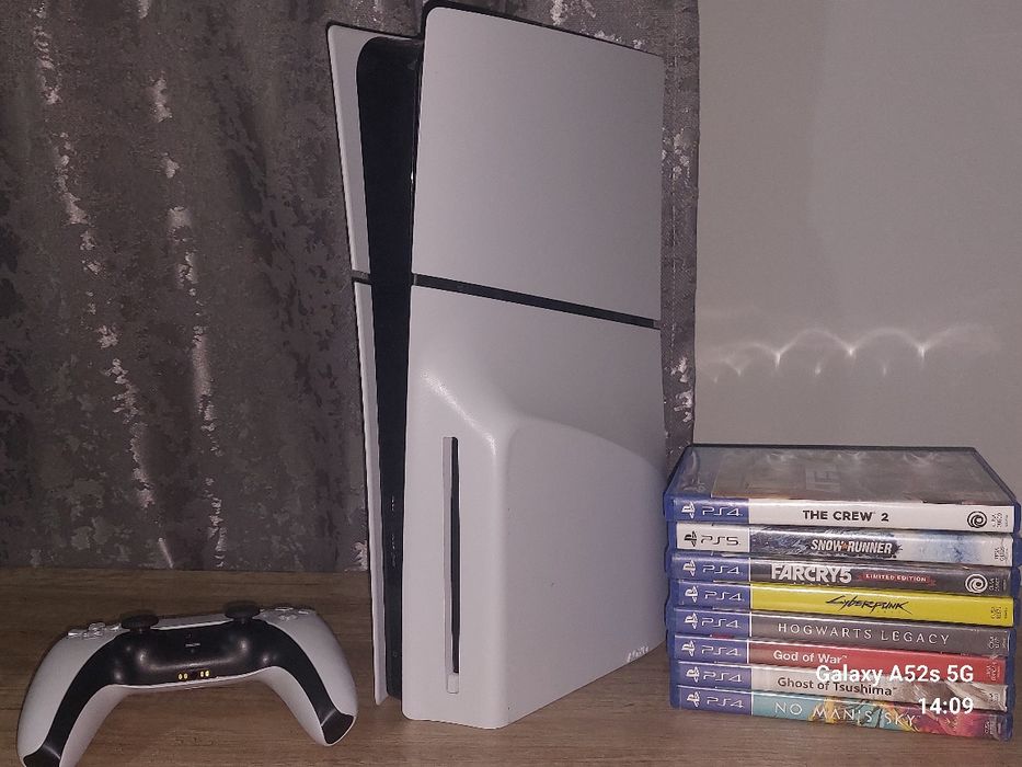 PlayStation 5 slim disk edition