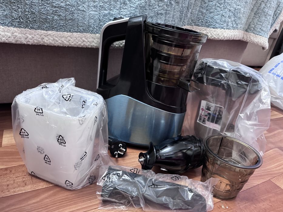 Соковыжималка Hilton