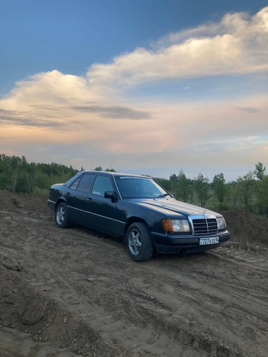 Мерседес 124 2.2