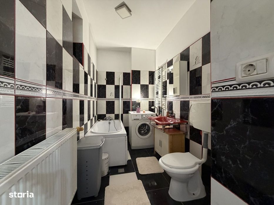 Apartament 2 camere cochet, renovat, curte ingrijita-Piata Catedralei