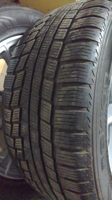 Nokian 275/45/18 și 245/50/18 noi
