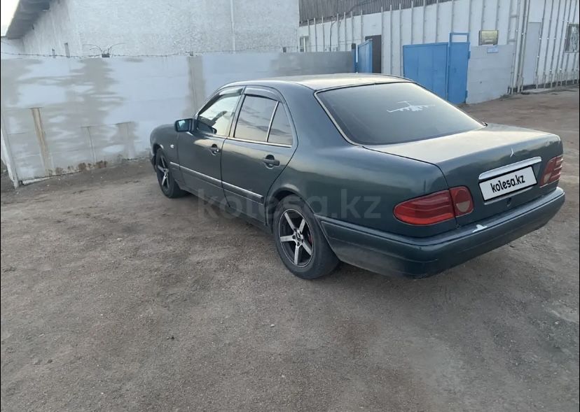 Продам мерса в хорошем состоянии,