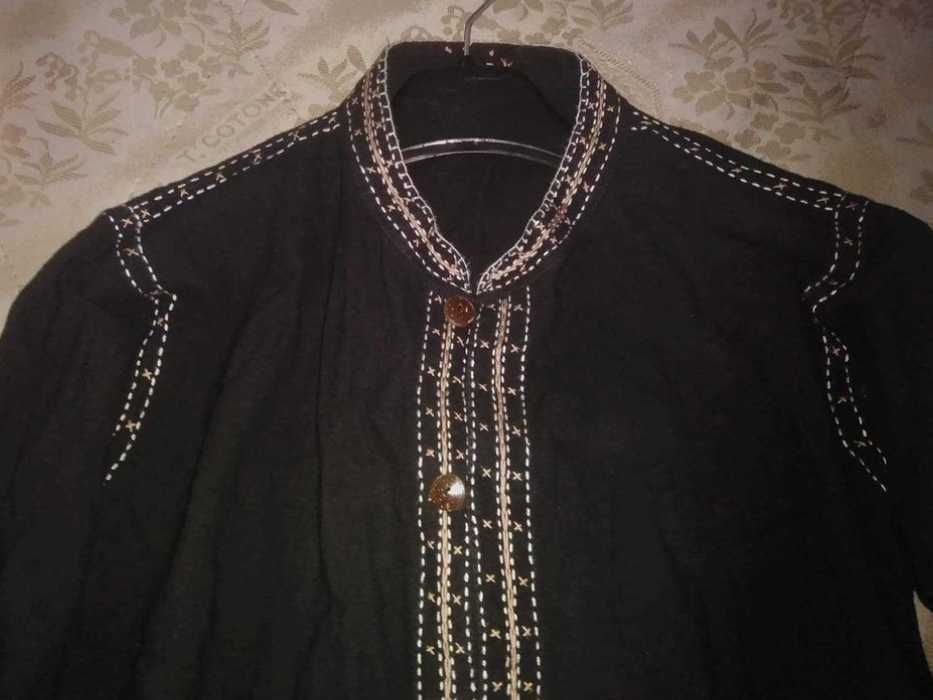 Haina populara traditionala , model foarte frumos, culoare neagra, cu cusături tradiționale, marimi M, L, XL, 2XL