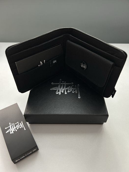 Stussy портфейл.