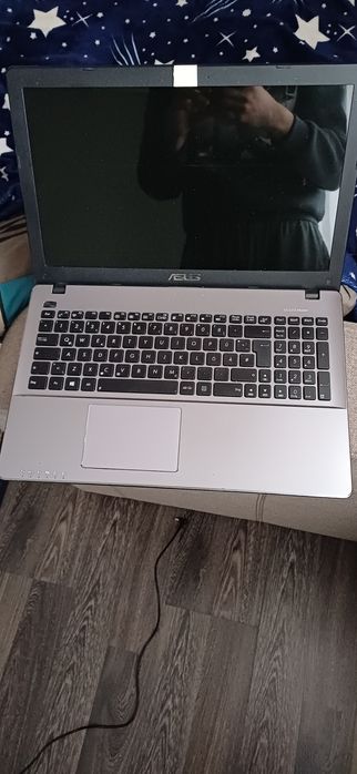 Latop ASUS X550VX