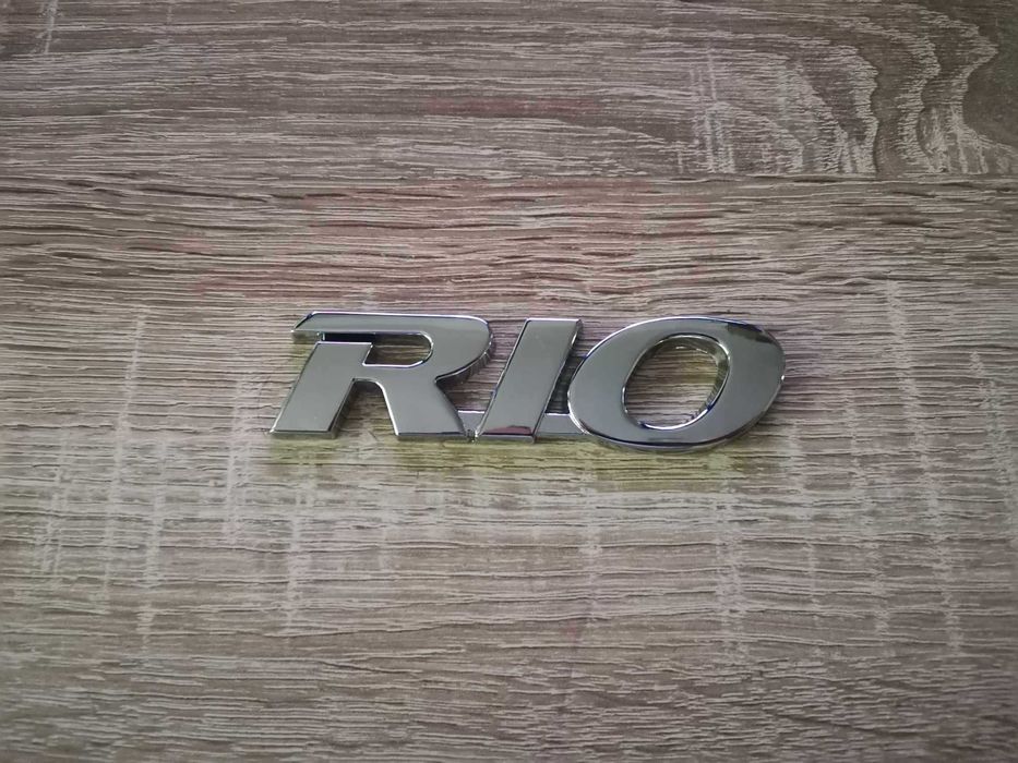 Емблема Надпис Kia Rio