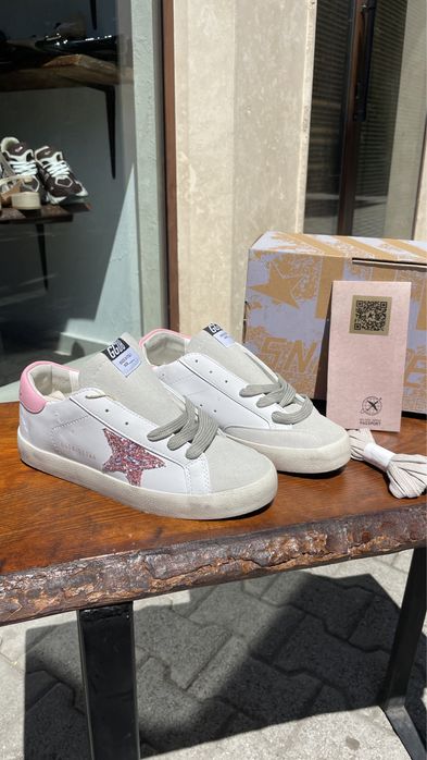 Golden goose дасмки различни цветове