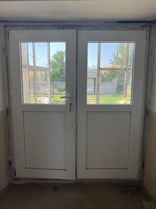 ПВЦ врата и прозорец