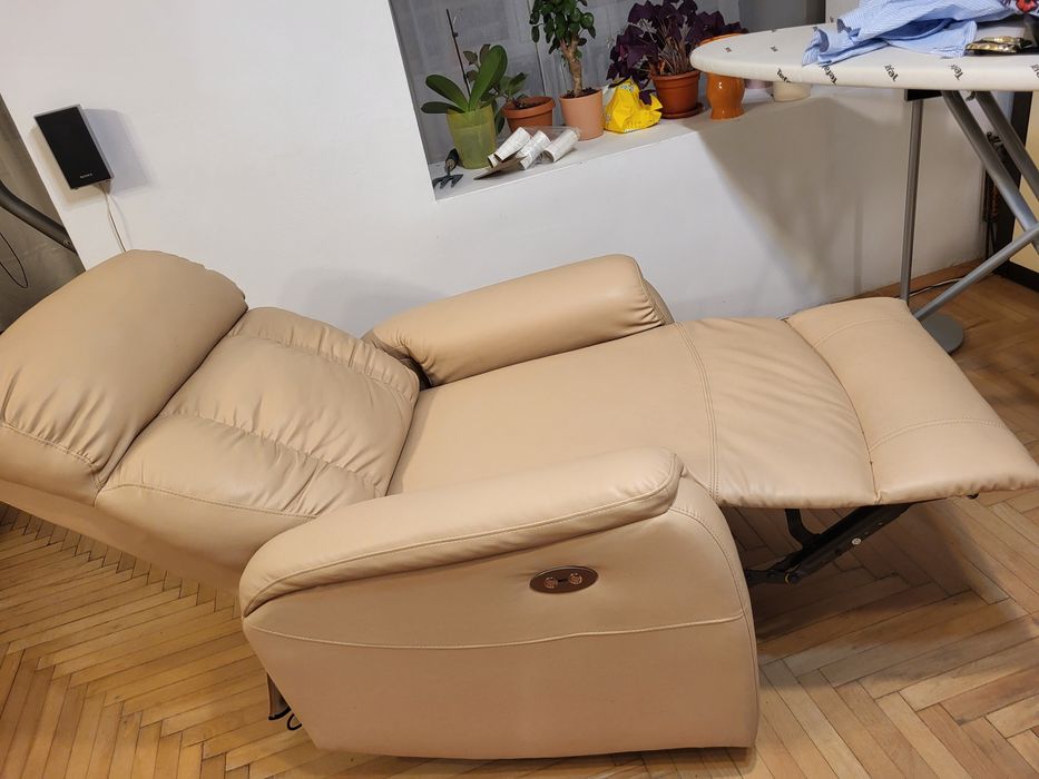 Fotoliu de calitate cu mecanism recliner electric Kring