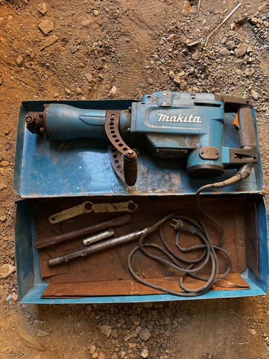 Отбойный молоток