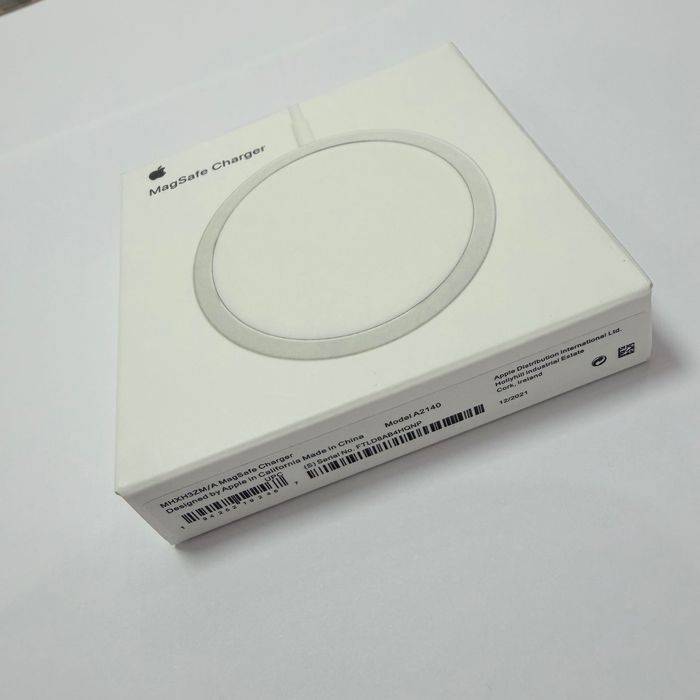  25W Magsafe charger (1m) безжично зарядно за iPhone с USB C