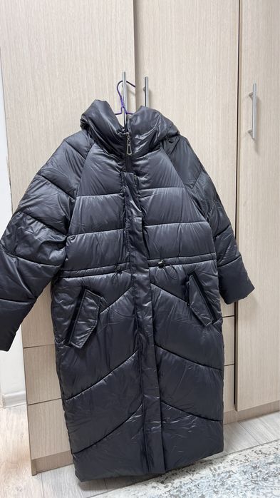 Продам женскую куртку