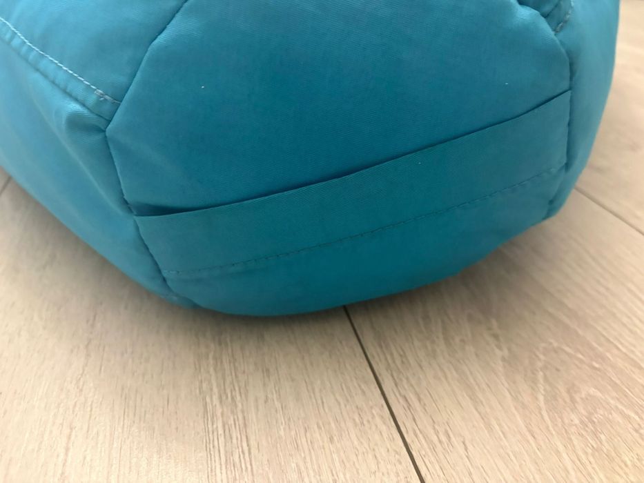 Fotoliu puf albastru