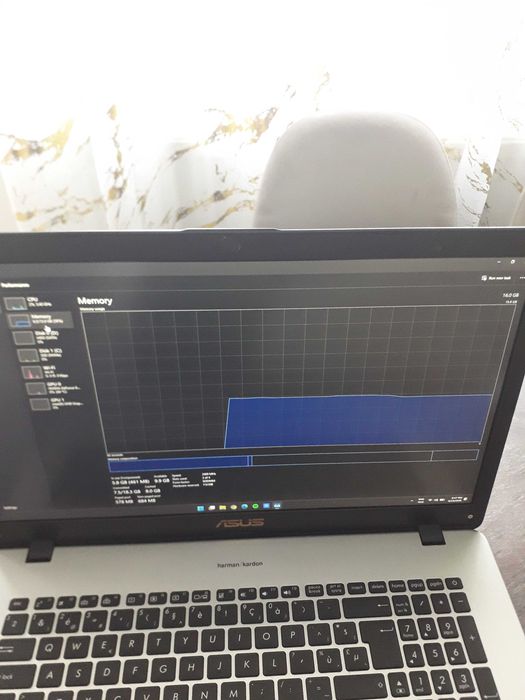 laptop asus harman kardon