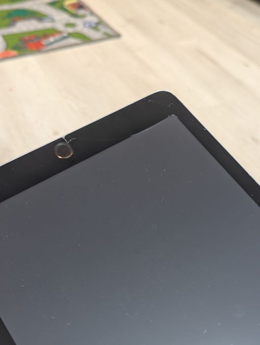 Ipad 6 Gen 128 GB LTE/4G