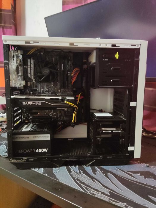 Бюджетен геймърски компютър i5-7500,Rx580,2x8GB, Z270K