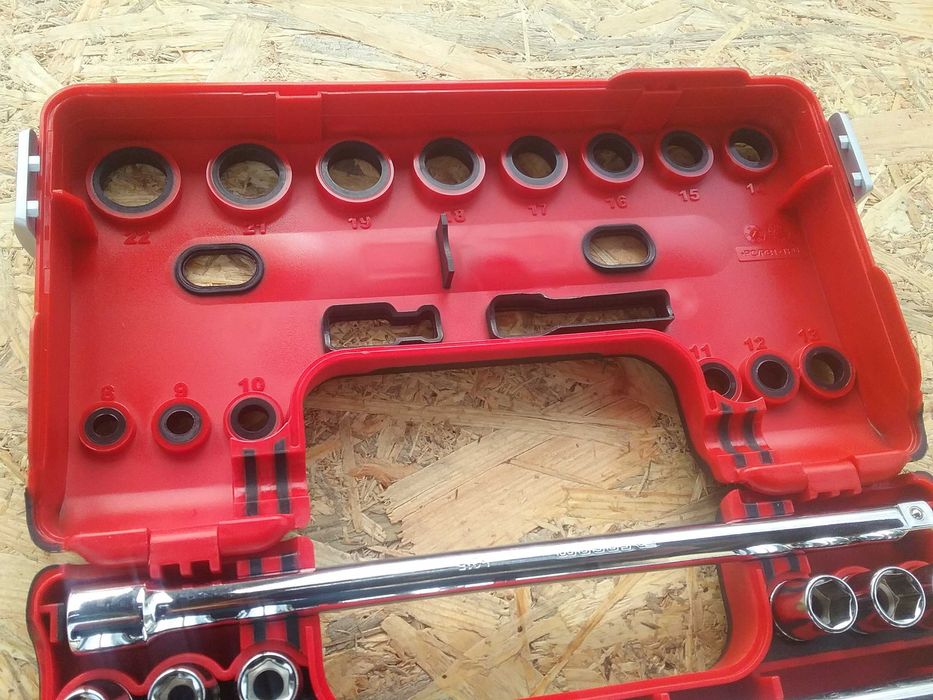 Facom 3/8 " Trusa  tubulare clichet , 18 piese  , Noua  made in France