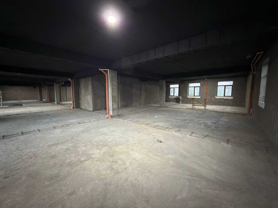 Продаётся коммерческое помещение под : Учебный центр, Офис, Магазины