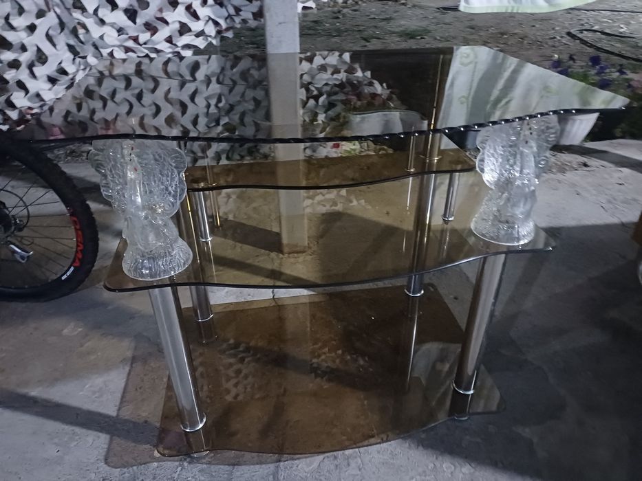 Журнальный столик