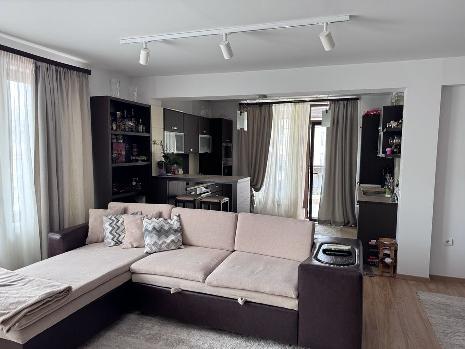 Продава се Тристаен апартамент в Казанлък - 115 кв.м за 1478 €/кв.м - Снимка #4