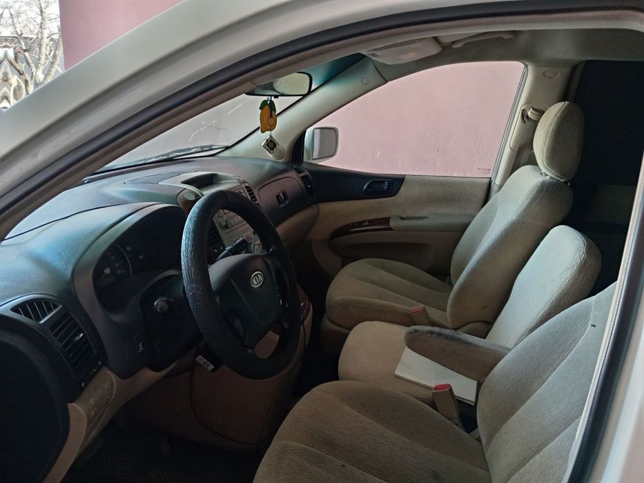 KIA CARNIVAL 2.9  (2006)