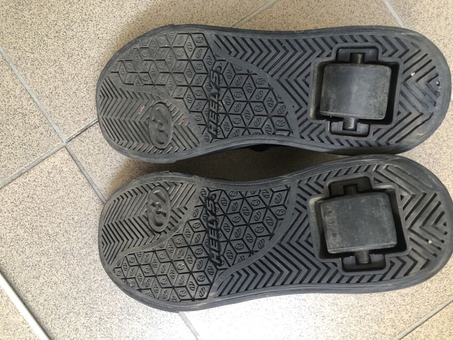 Ghete role copil Heelys X Simpsons Hustle Black