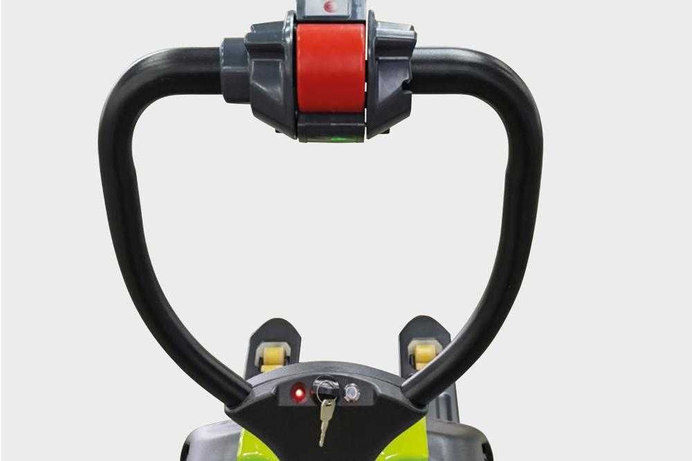 Transpaleta electrica Liza electrica CLARK GERMANIA 1500KG PREMIUM