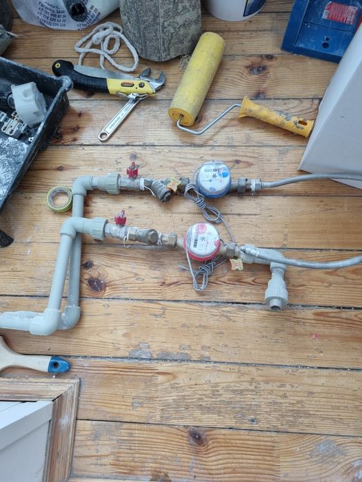 Счётчики холодной и горячей воды