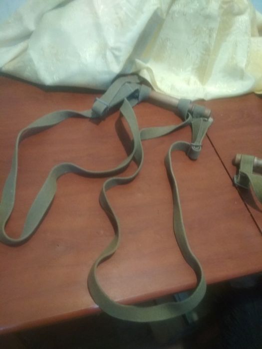 Продам чемодан кейс и держатель для груза