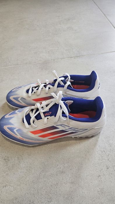 Бутонки и стонажки Nike и Adidas